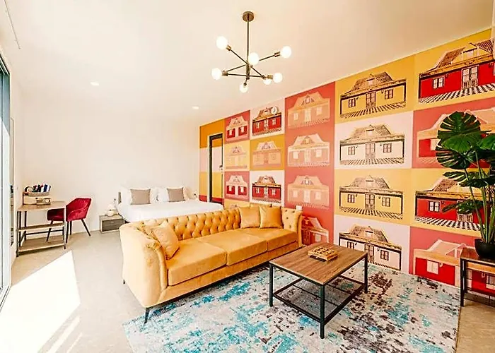 Privada Stays - Private Pools & Colorful-Chic Boutique Hotel