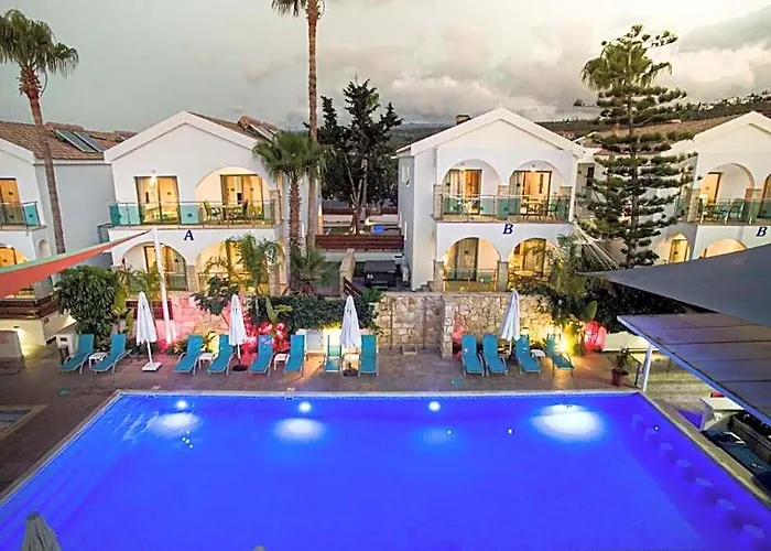 Latchi Escape Hotel And Suites