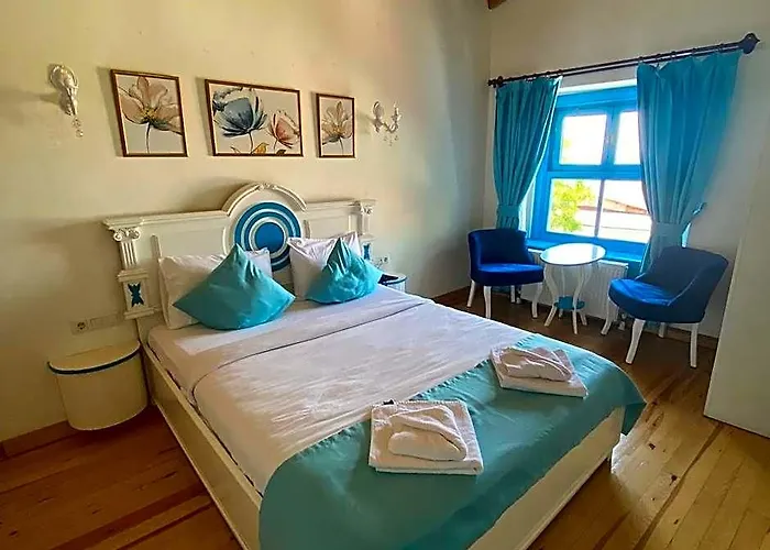 Buyukada Mavi Palas Hotel