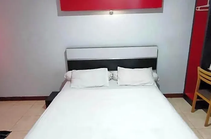 Hotel Riverside Manado