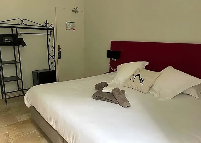 Logis Hotel Le Domaine De La Regaliere
