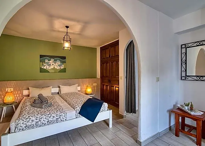 Villa Morera Bed & Breakfast
