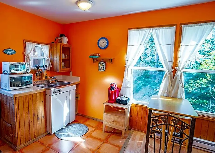 Trailside Accommodations And Outdoor Adventures
