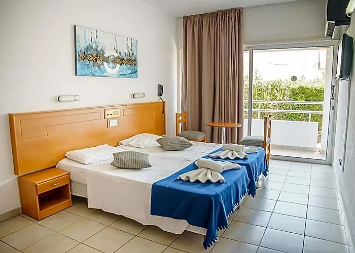 Cornelia Hotel