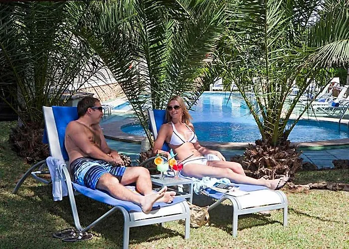 Hotel Isla De Cabrera