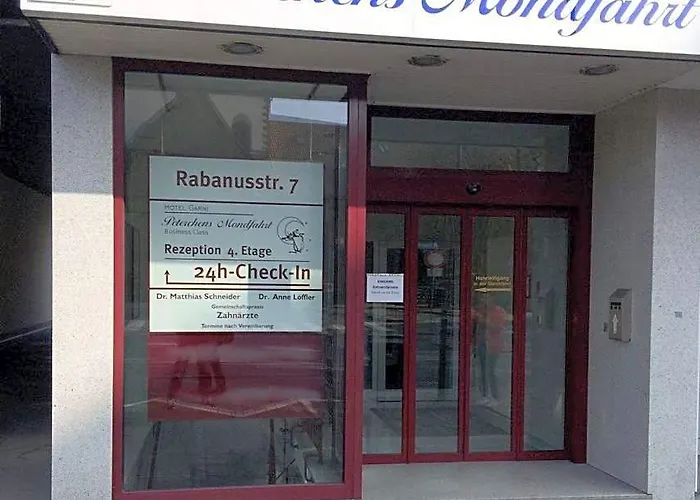 Hotel Peterchens Mondfahrt