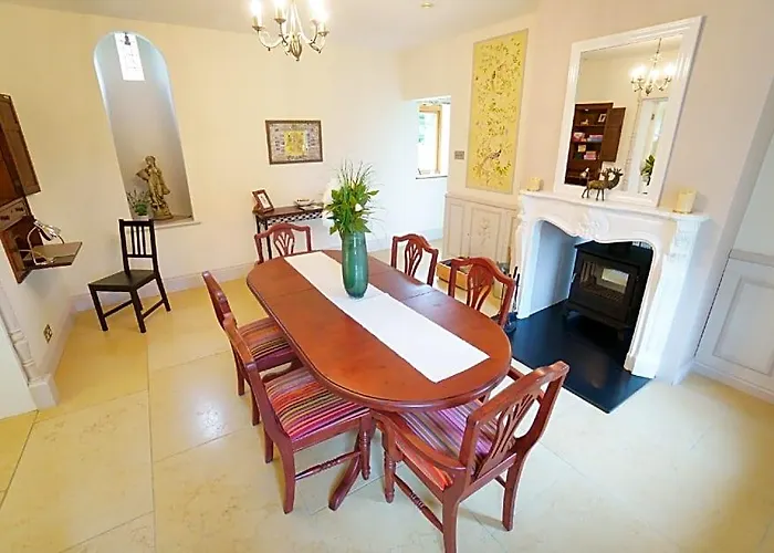 East Lodge Bolney