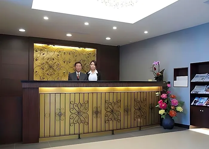 Metropolis Hotel