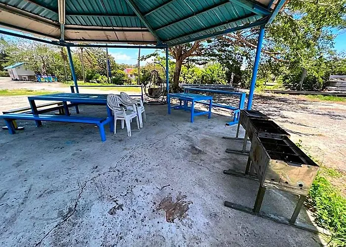 Kenting Dajianshan Cabin