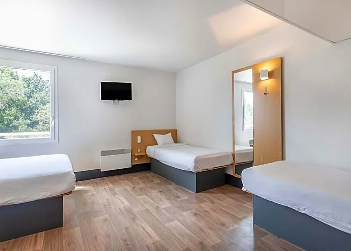 B&B Hotel Marseille Aeroport Saint-Victoret