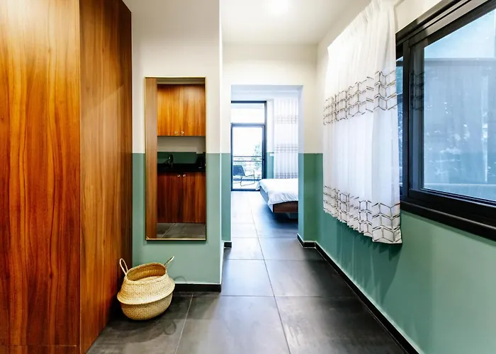 Domus Carmel Hotel