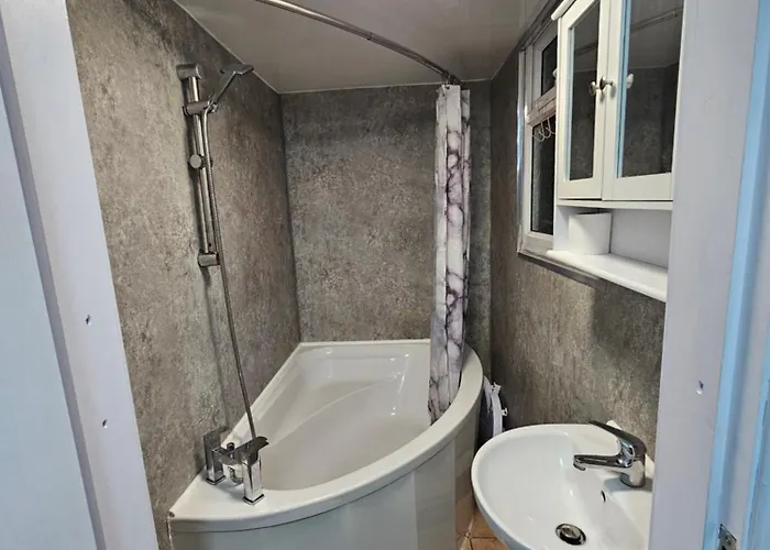 Larches Homestay
