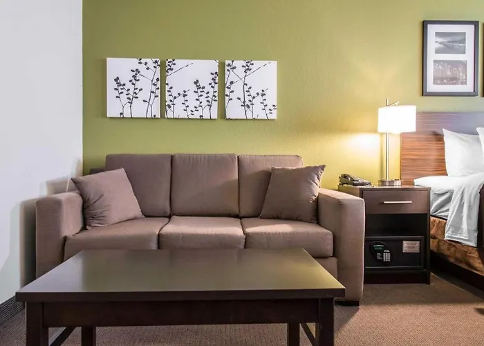 Sleep Inn & Suites Marshall - University Area