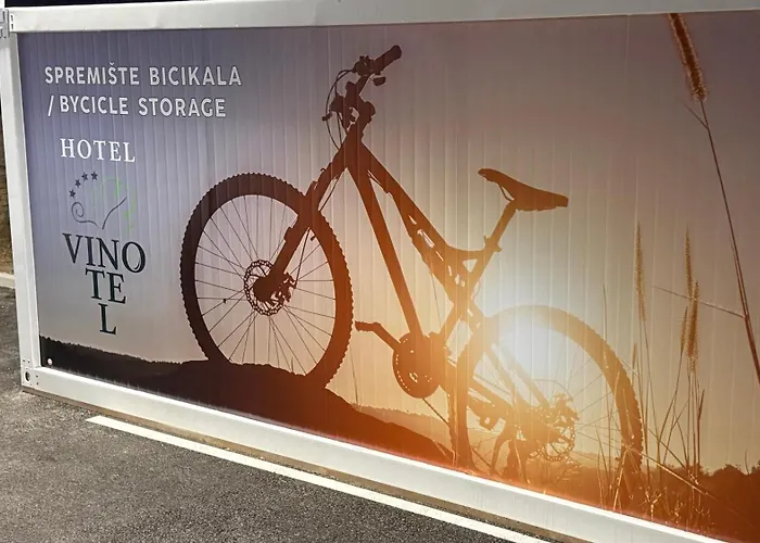 Vinotel Brzica Aljmas
