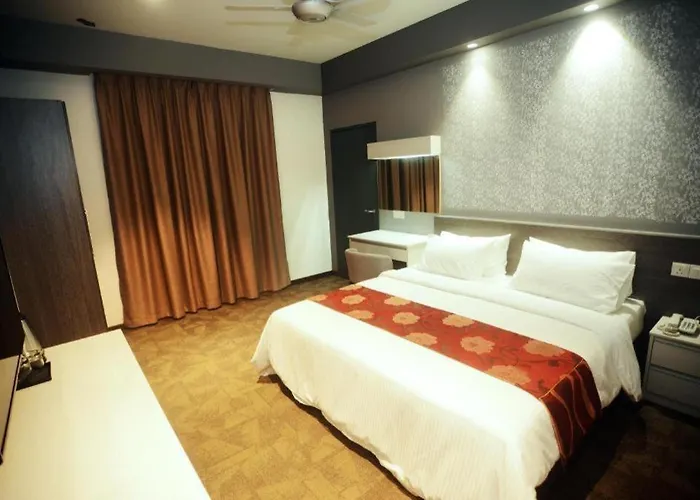 Star-Well Hotel