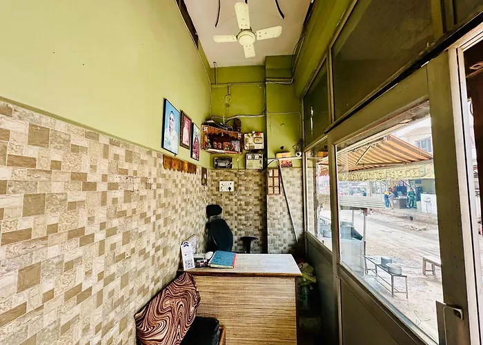 Spot On Satguru Lodge