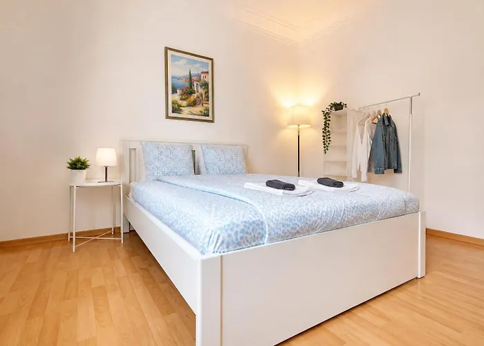 City Walk Residence - Free City Connections