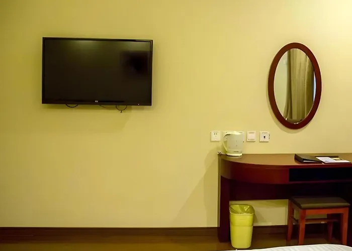 Greentree Inn Hebei Tangshan North Station Nanhuandao Business Hotel