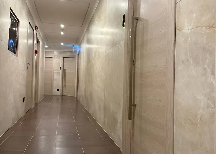 Hotel Corona
