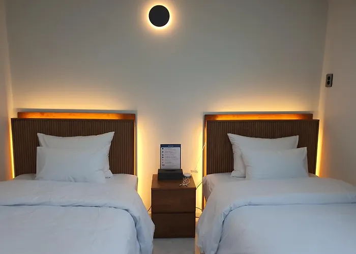 Y2 Stay Hotel