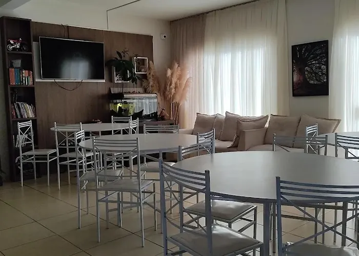 Hotel Serrano