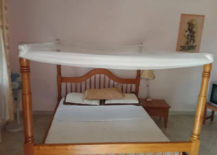 Kontiki Hotel Hoima