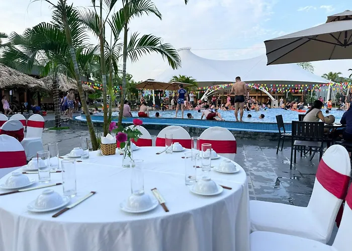 Hoa Binh Resort