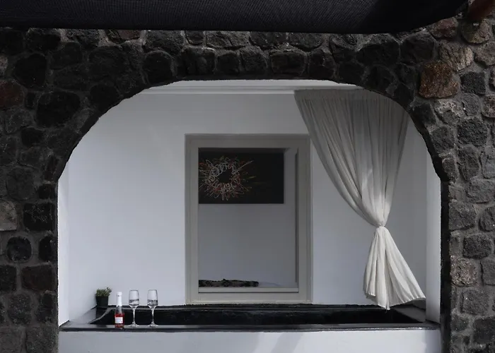 Lumera Suites