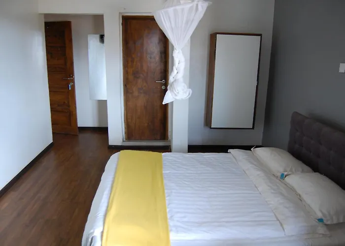 Sky Hotels Emali