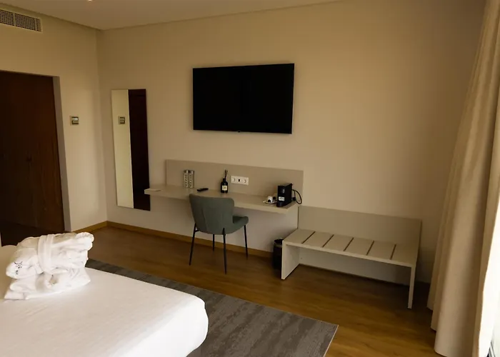 Hotel Mezio National Park