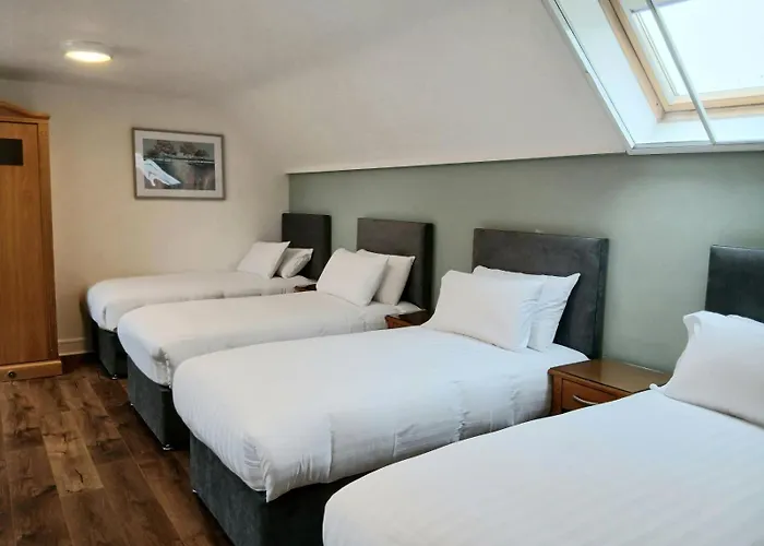 Henehan'S Town House