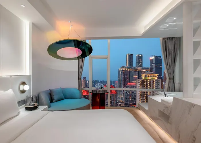 Aspera Star Essence Sky Garden Panoramic Hotel-Jiefangbei Hongya Branch
