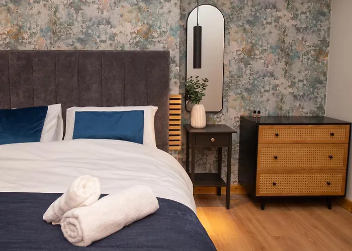 Near Hull Royal Infirmary Amber Serviced Rooms Self Check-In And Shared Kitchen