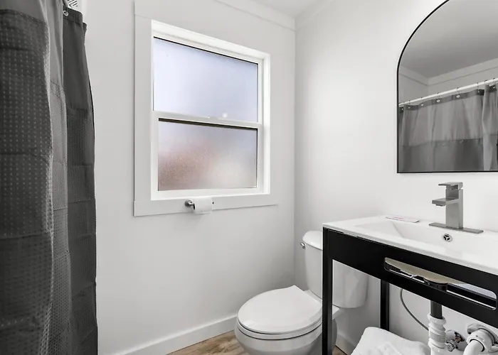 Copper Hill Suites