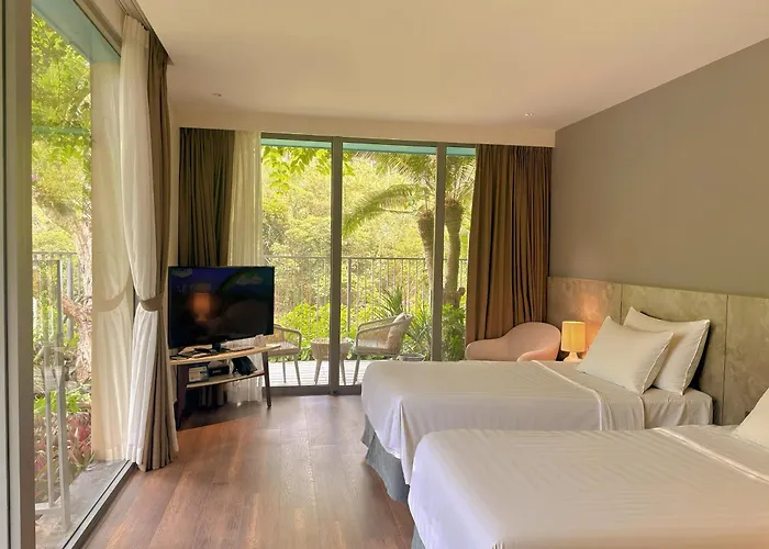 Chon Moc - Cat Ba Resort