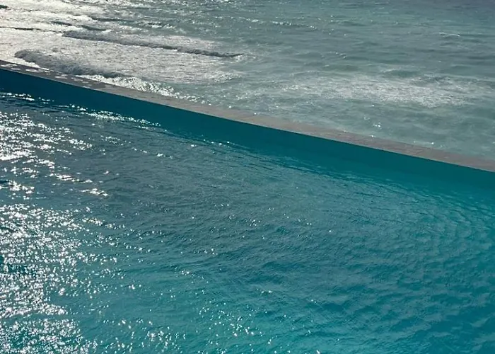 Privanza Hotels