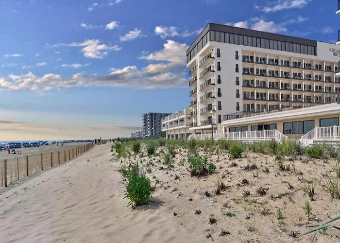 Henlopen Oceanfront Hotel