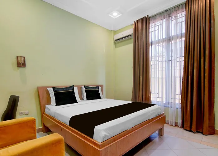 Collection O Near Living World Pekanbaru Formerly Uin Suska