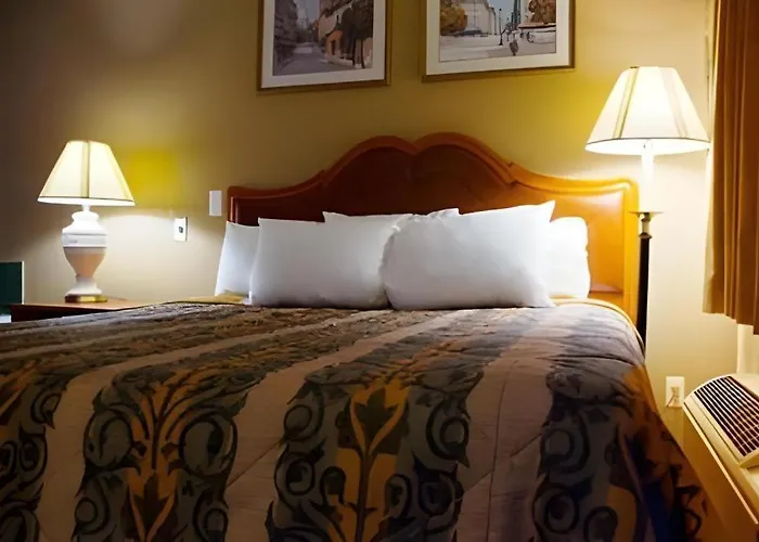 A Victory Hotel - Southfield