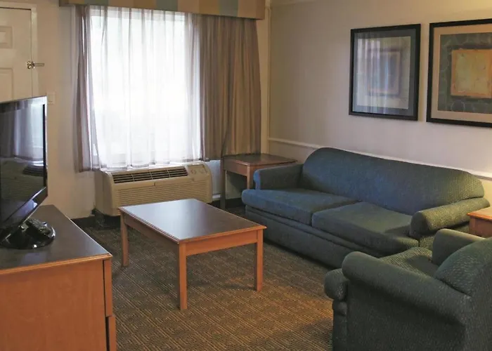 Rodeway Inn Huntsville West