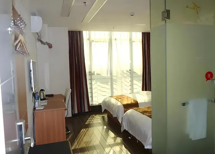 Thank Inn Plus Hotel Meizhou Mei County Lijiang Bay