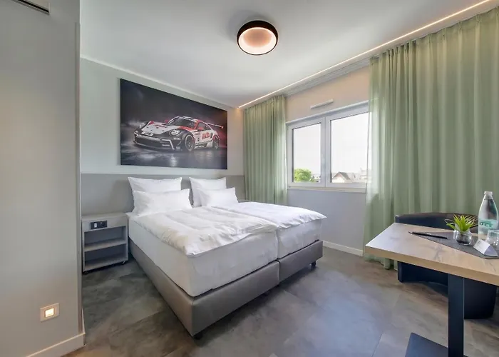 Hotel BoxenStop