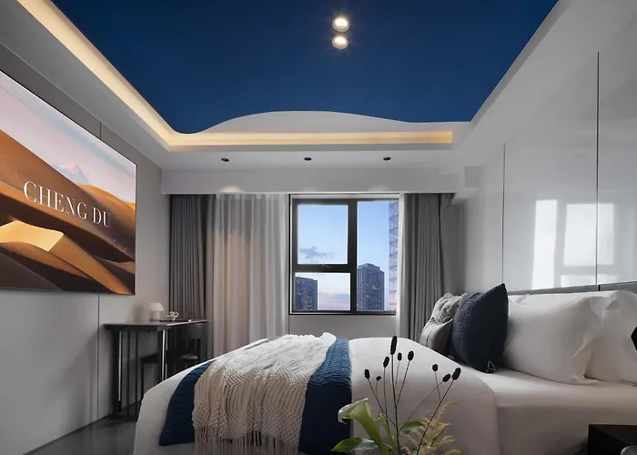 Starry Hotel
