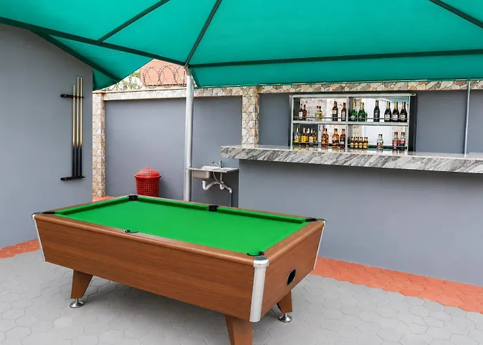 Luxury Deluxe With Private Bath, Free Parking And Wifi