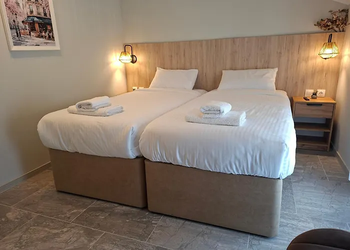Enza Suites