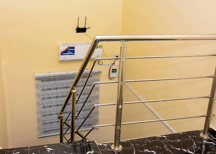 Family Size 2-Bedroom Diamond Suites In Vedop Hotel, Ota