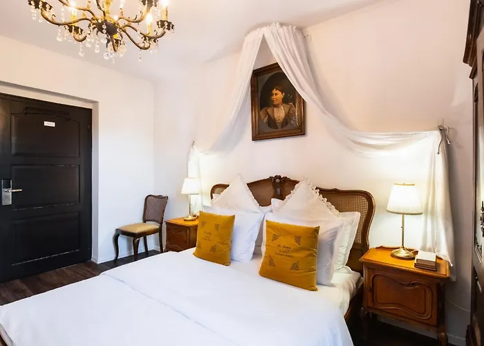 Mr Görgey Art Hotel