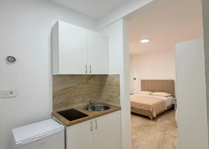 Duraku Apartments