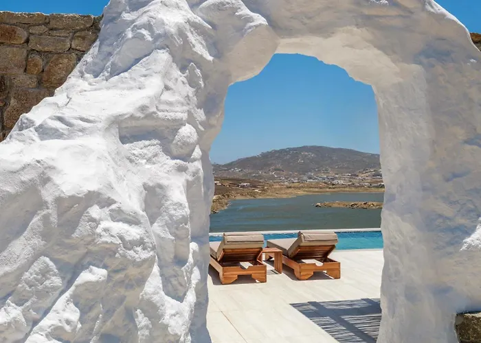 Vinara Luxury Suites Mykonos