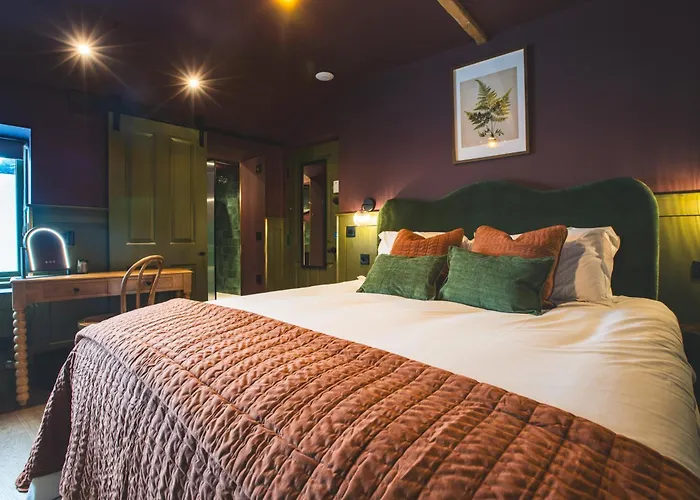 The Linen Rooms